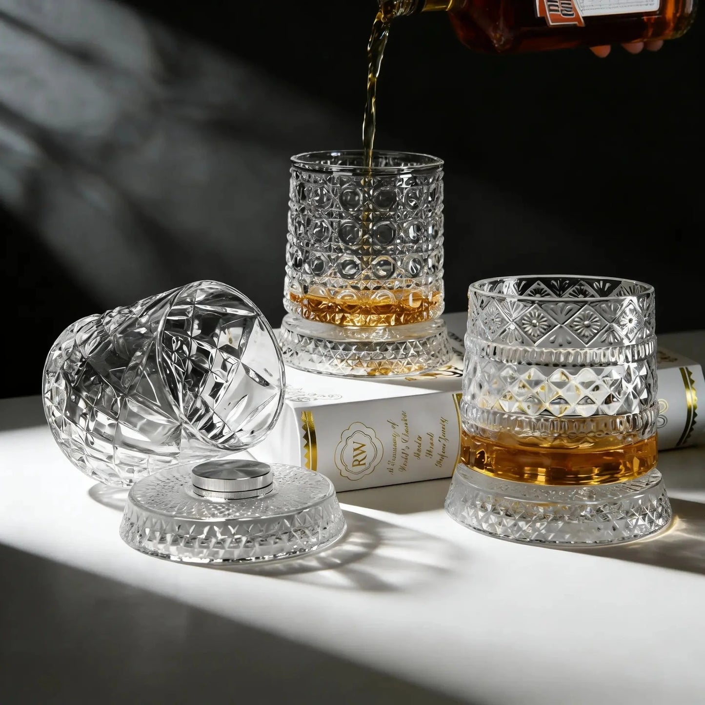 🎁 Father’s Day 50% OFF - Luxury 360° Spinning Crystal Glass-edition